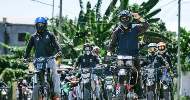 Communauté Makassar Supermoto Explorez le tourisme emblématique du sud de Sulawesi